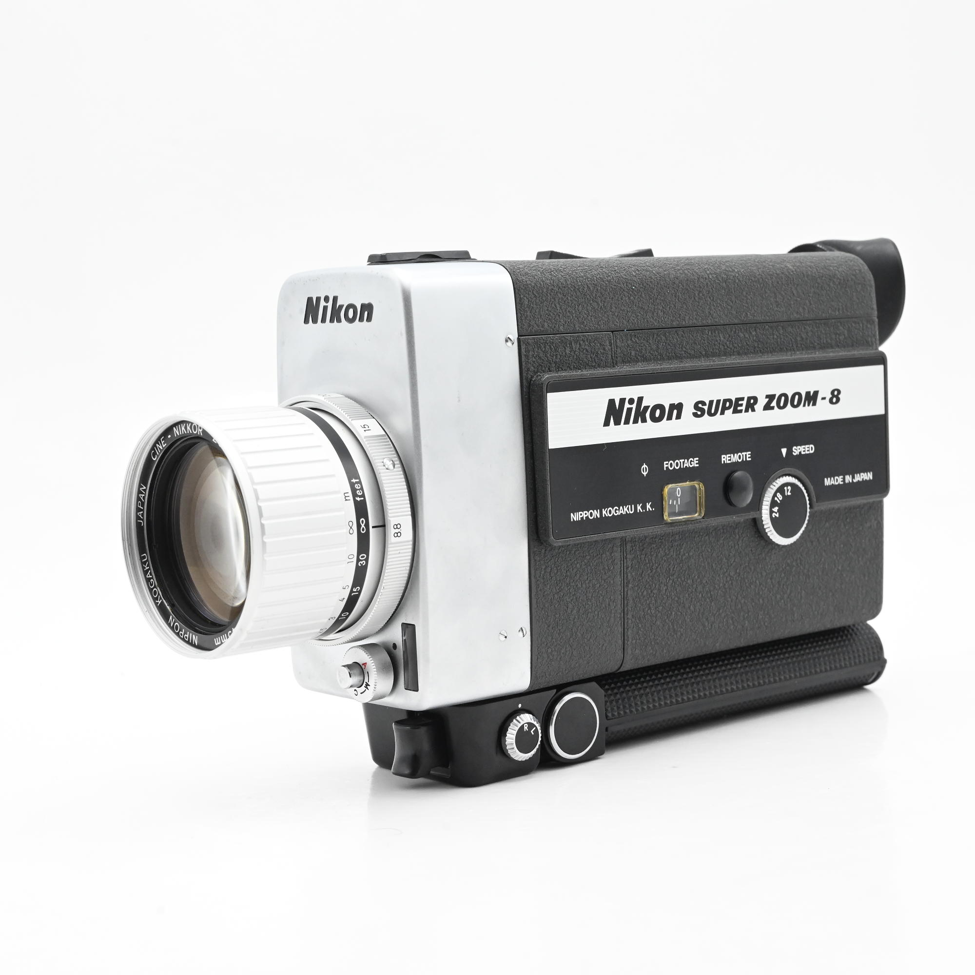 Used Nikon Super-Zoom 8 Movie Camera (Super 8mm, 8.8-45mm f1.8