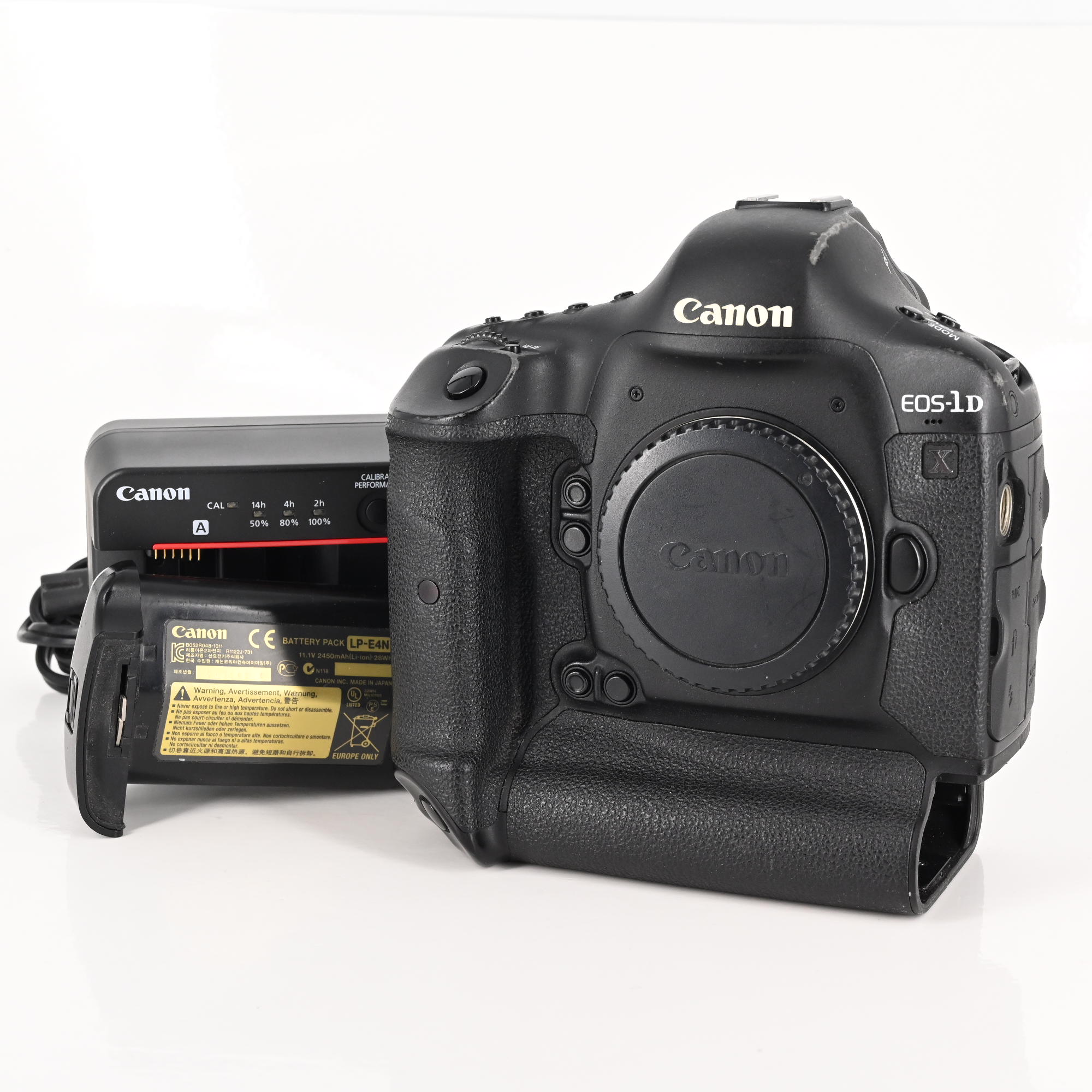 Canon EOS 1D X 18.1MP Digital SLR Camera Body 1DX