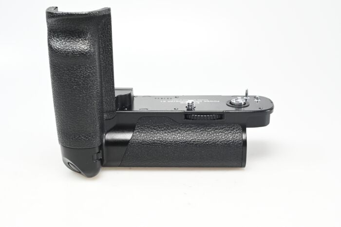 【動作確認済【◆美品】】CANON Power Drive Booster E1 Used Canon Power Drive Booster PB-E1 in 'Inoperable' condition
