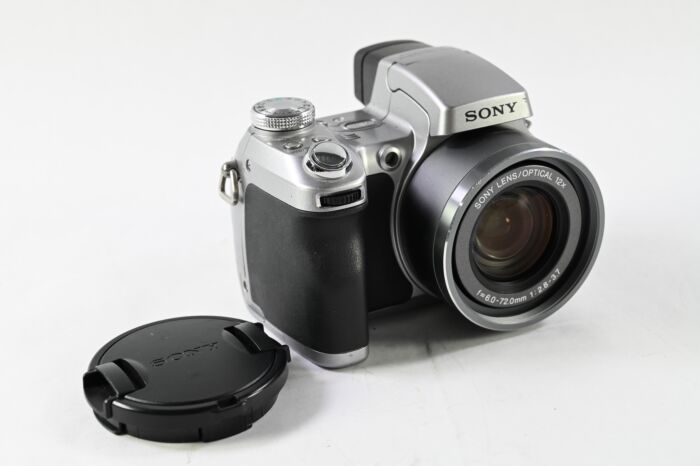 Used Sony Cyber-Shot DSC-H1 5.1MP Digital Camera w/12x Zoom in 