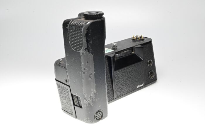 ニコン F3HP MD-4付き ニコン（Nikon） Nikon F3HP MD-4 モータードライブ付 [管NI4494