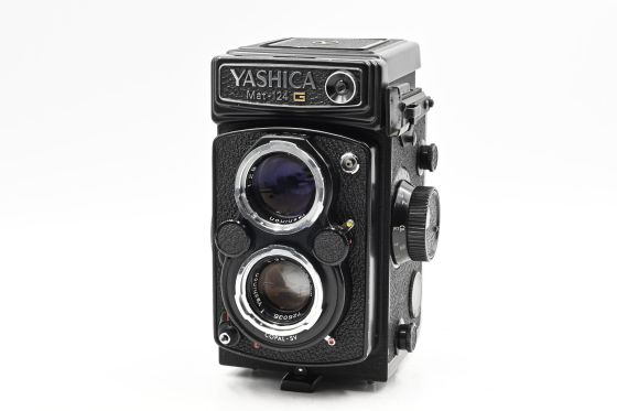 Yashica Mat-124G Twin Lens Camera 80mm 3.5 Yashinon 6x6 1-1/500 1970 *Read
