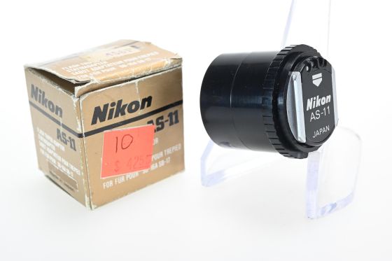 Nikon AS-11 Tripod Adapter (SB-16A or SB-17 Flash to 1/4" Female Adapter)