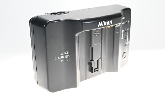 Nikon MH-21 Quick Charger for Nikon EN-EL4 & EN-EL4a Battery 25278