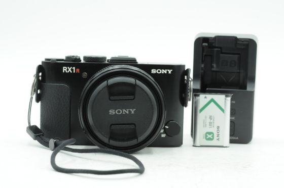 Sony Cyber-Shot DSC-RX1R 24.3MP Digital Camera w/35mm f2 Lens