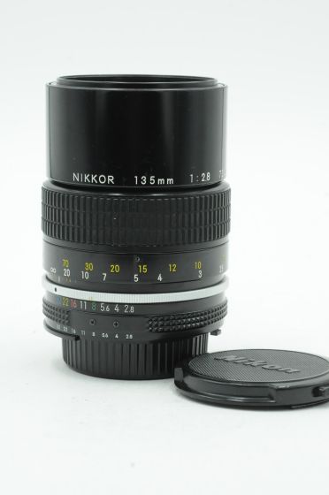 Nikon Nikkor AI 135mm f2.8 Lens