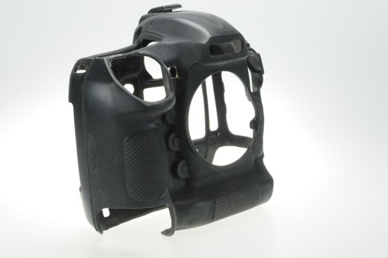 easyCover Silicone Protection Cover for Nikon D5