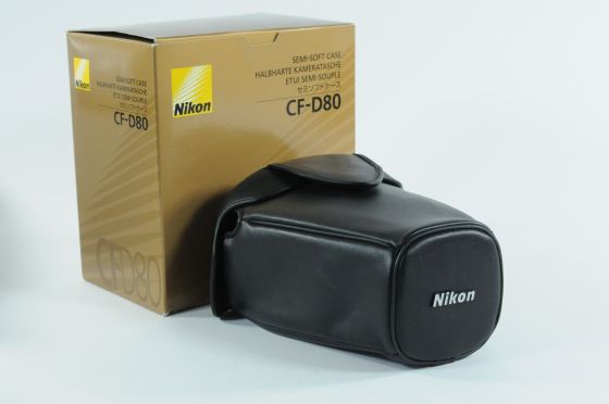 Nikon CF-D80 Soft Case for D80 w/ Lens Attached