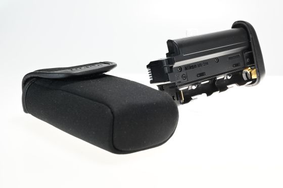 Nikon MS-D14 AA Battery Tray Holder