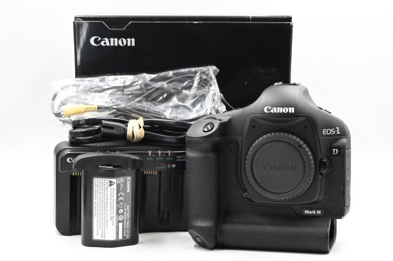Canon EOS 1D Mark III 10.1MP Digital SLR Camera Body
