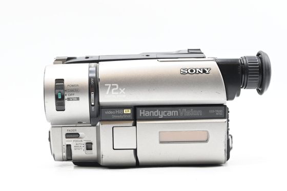 Sony CCD-TRV65 Hi8 Handycam Video Camera 8mm [Parts/Repair]