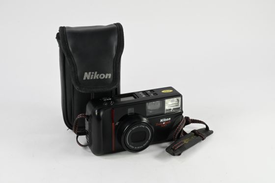 Nikon Zoom Touch AF 500 35mm Point and Shoot Film Camera w/35-80mm Lens