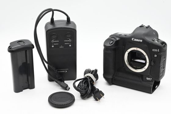 Canon EOS 1D Mark II 8.2MP Digital SLR Camera Body