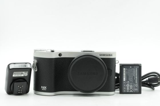 Samsung NX300 20.3MP Mirrorless Digital Camera Body w/Flash