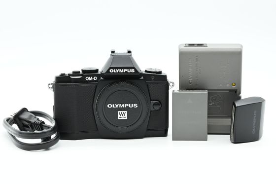 Olympus OM-D E-M5 16.1MP Mirrorless Digital Camera Body w/FL-LM2 Flash MFT