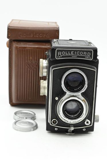 Rolleicord III Twin Lens Reflex TLR w/Xenar 75mm f3.5 Lens