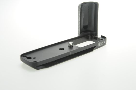 Meike MK-XE3G Hand Grip for FUJIFILM X-E3 and Thumb Rest