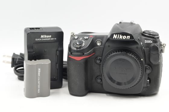 Nikon D300s 12.3MP Digital Camera Body