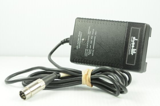 Dynalite JR-CH300 Charger for Jackrabbit Battery Packs (110-220VAC)