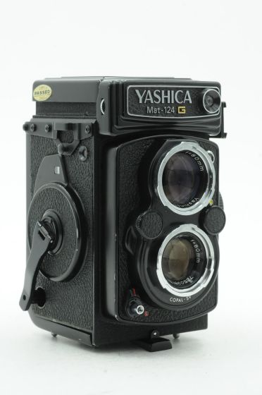 Yashica Mat-124G Twin Lens Camera 80mm 3.5 Yashinon 6x6 1-1/500 1970