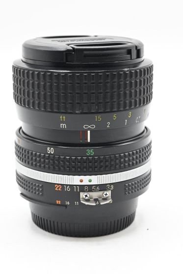 Nikon Nikkor AI-S 35-70mm f3.3-4.5 Macro Lens AIS