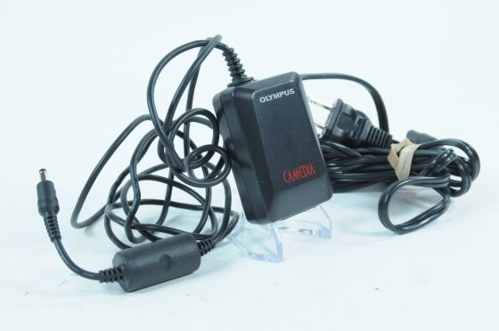 Olympus D-7AC AC Adapter for Olympus Digital Cameras