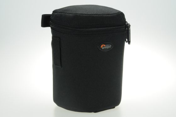 LowePro Padded Lens Pouch 1