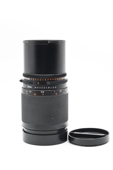 Hasselblad 250mm f5.6 Zeiss Sonnar CF T* Lens