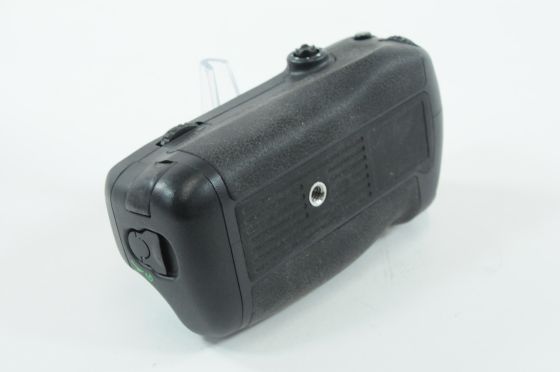 Misc. Battery Pack Grip for Nikon D7100, D7200 [MB-D15]