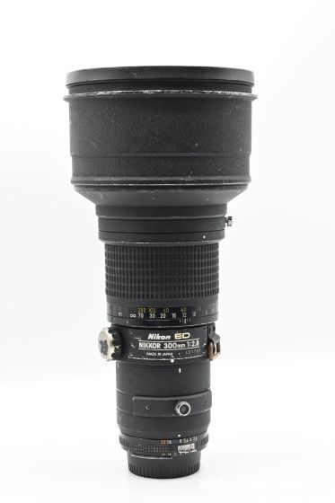 Nikon Nikkor AI-S 300mm f2.8 ED Lens AIS