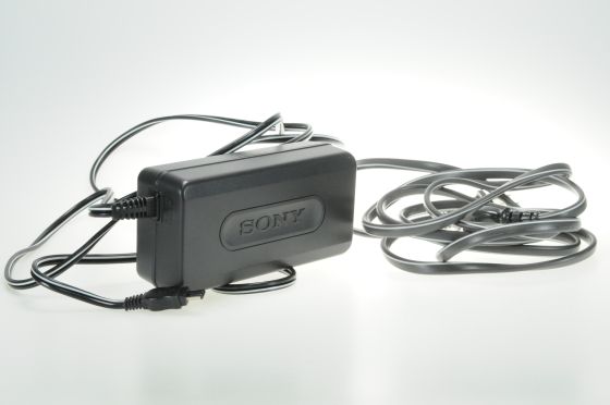 Sony AC-L10A Power Adapter Charger