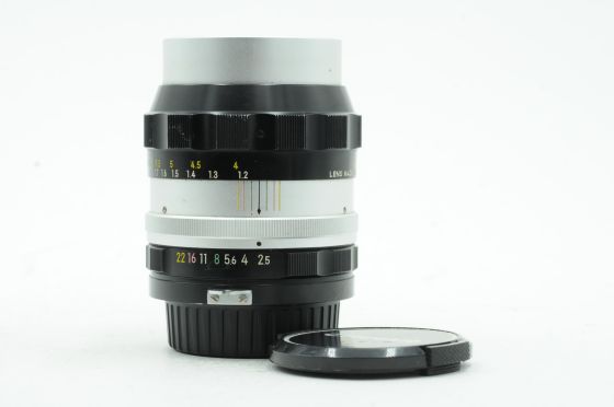 Nikon Nikkor Non-AI 105mm f2.5 P Nippon Kogaku Lens
