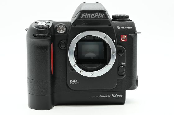 Fujifilm FinePix S2 Pro 6.2MP Digital SLR Camera Body [Parts/Repair]
