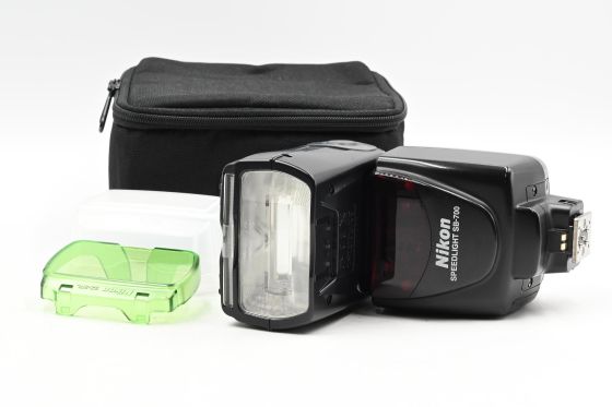 Nikon SB-700 Speedlight Shoe Mount Flash SB700
