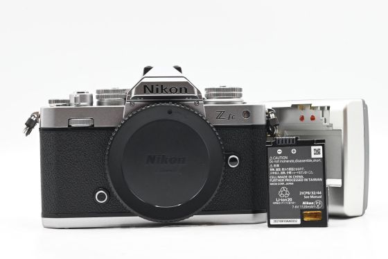 Nikon Z fc Mirrorless Digital Camera 20.9MP Body Zfc *Less than 200 Clicks!