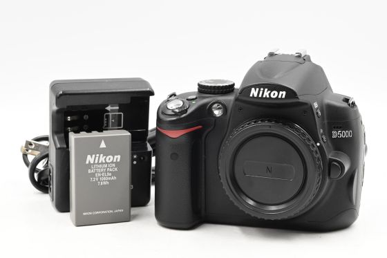 Nikon D5000 12.3MP Digital SLR Camera Body