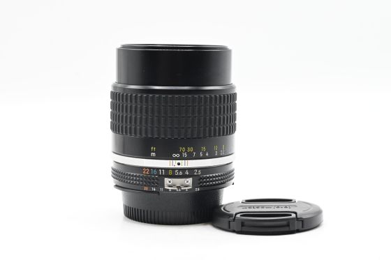 Nikon Nikkor AI-S 105mm f2.5 Lens AIS