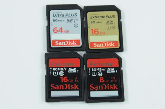Lot of Sandisk SD Memory Cards 8/16/16/64GB ×