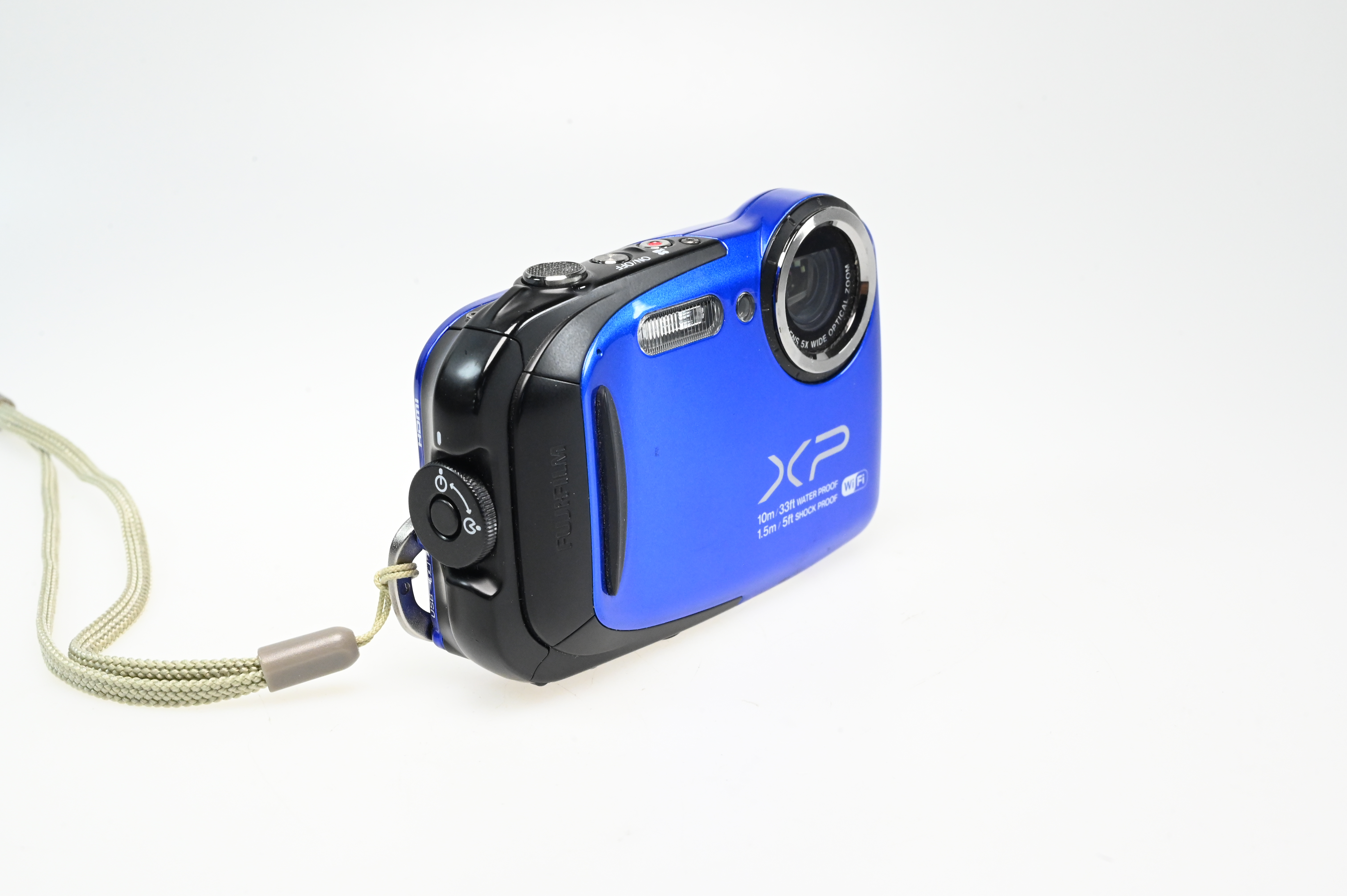 Used Fuji Fujifilm FinePix X Series XP70 16.4MP Digital Camera w